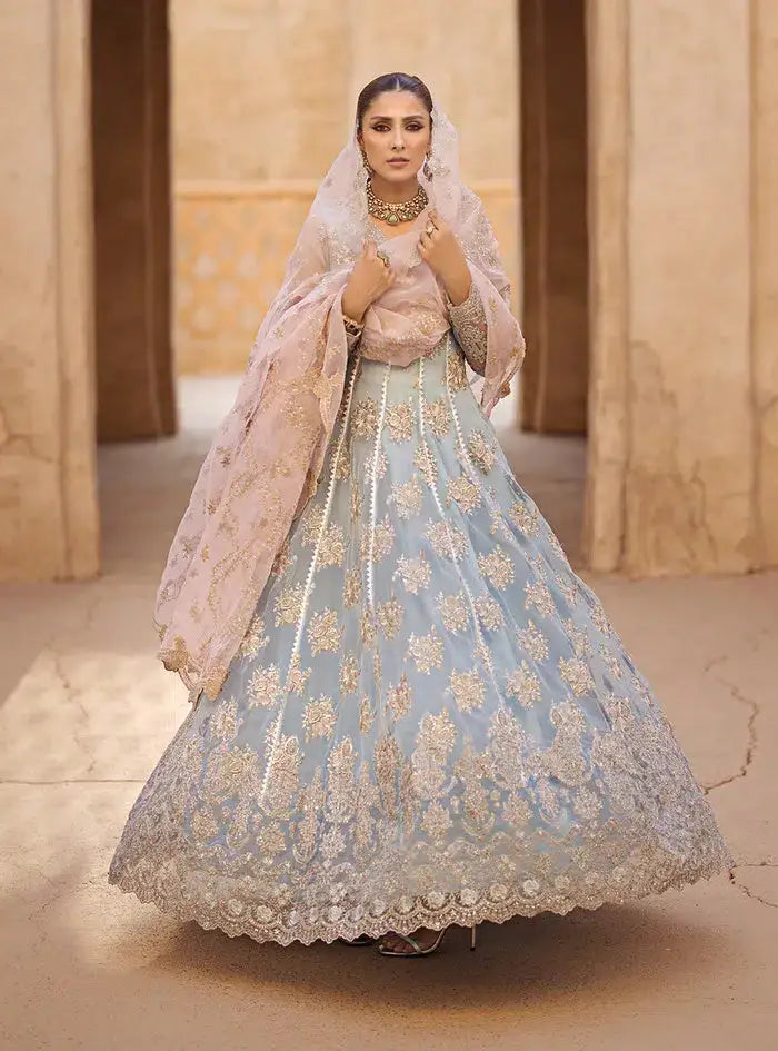 Zainab Chottani | Wedding Festive 23 | Parinaz - Pakistani Designer Dress - by Zainab Chottani | Type: Bridal - 100% Original at Saira Sultan