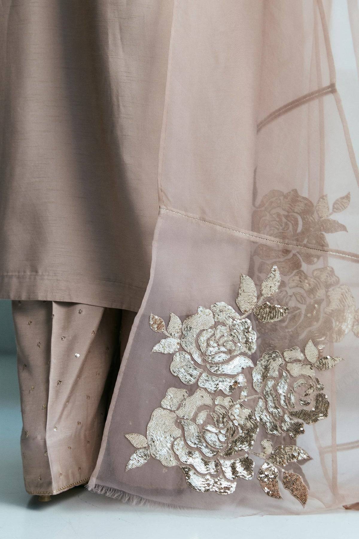 Zara Shahjahan | Festive Eid 24 | ZC-2026 - Pakistani Designer Dress - by Zara Shahjahan | Type: Formal - 100% Original at Saira Sultan