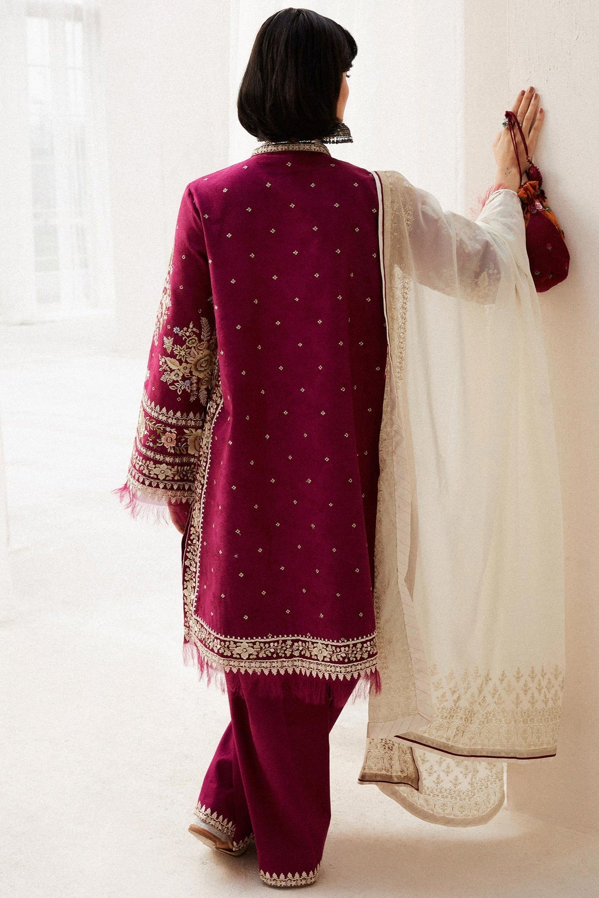 Zara Shahjahan | Luxury Lawn 24 | SIFFA-4A - Pakistani Designer Dress - by Zara Shahjahan | Type: Luxury - 100% Original at Saira Sultan