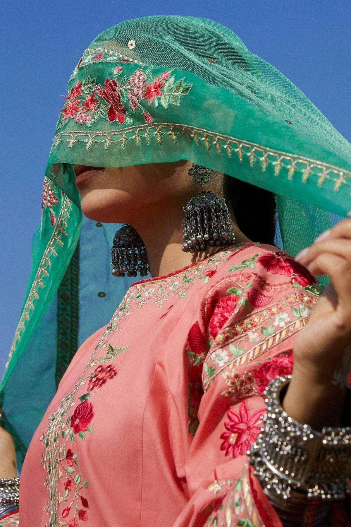 Zara Shahjahan | Luxury Lawn 24 | JIYA-6A - Pakistani Designer Dress - by Zara Shahjahan | Type: Luxury - 100% Original at Saira Sultan