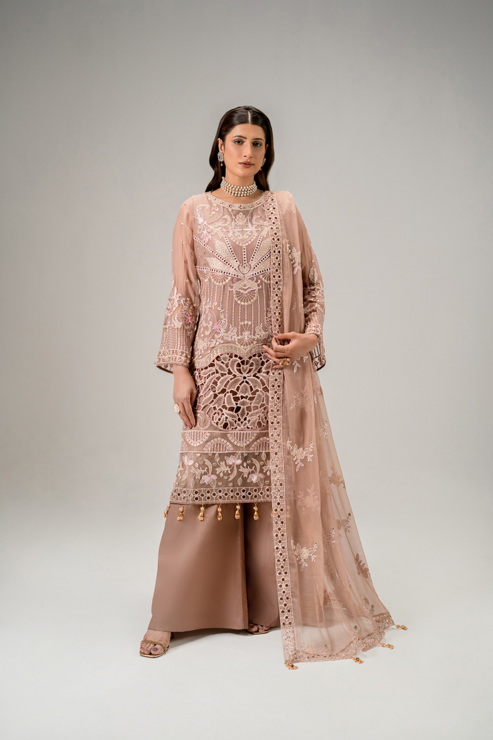 Zebtan | Aura Formals | AR-06 XS Pale Peach Female