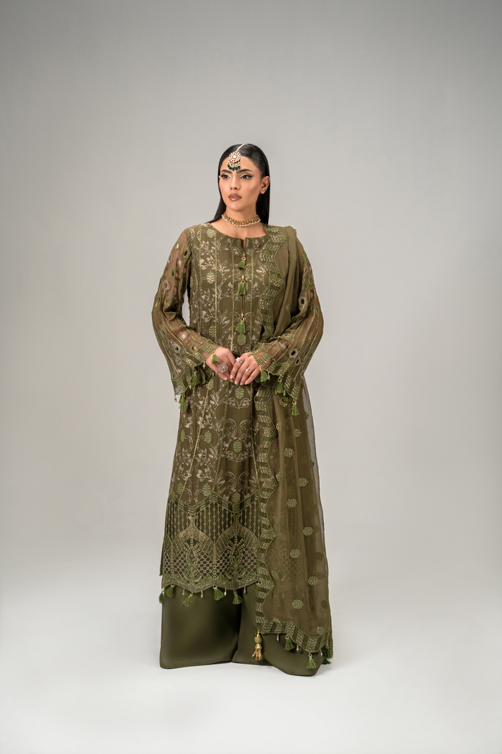 Zebtan | Aura Formals | AR-03 M Mehndi Female