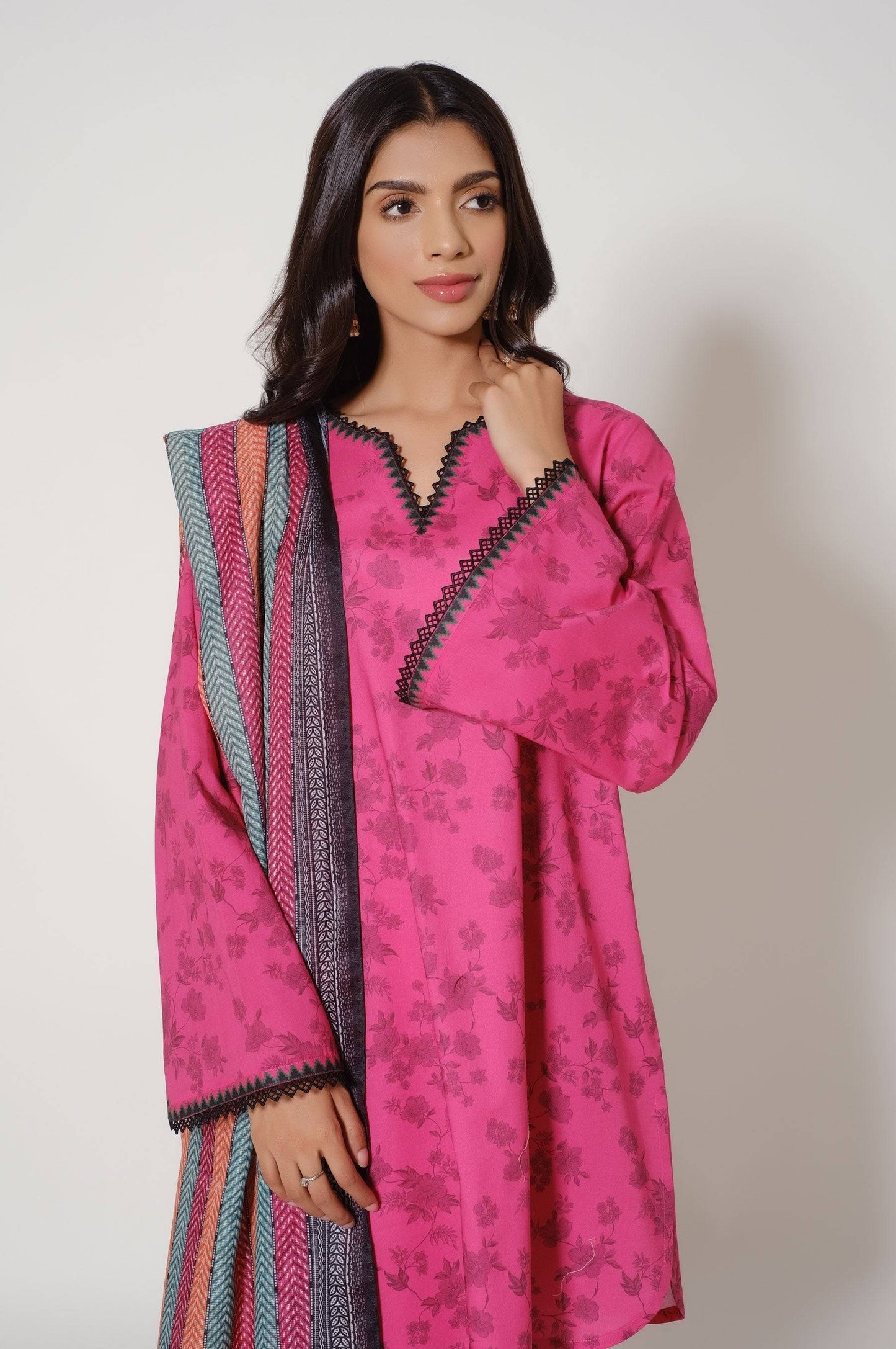 Zeen | Summer Collection 24 | 33620 - Pakistani Designer Dress - by Zeen | Type: Luxury - 100% Original at Saira Sultan
