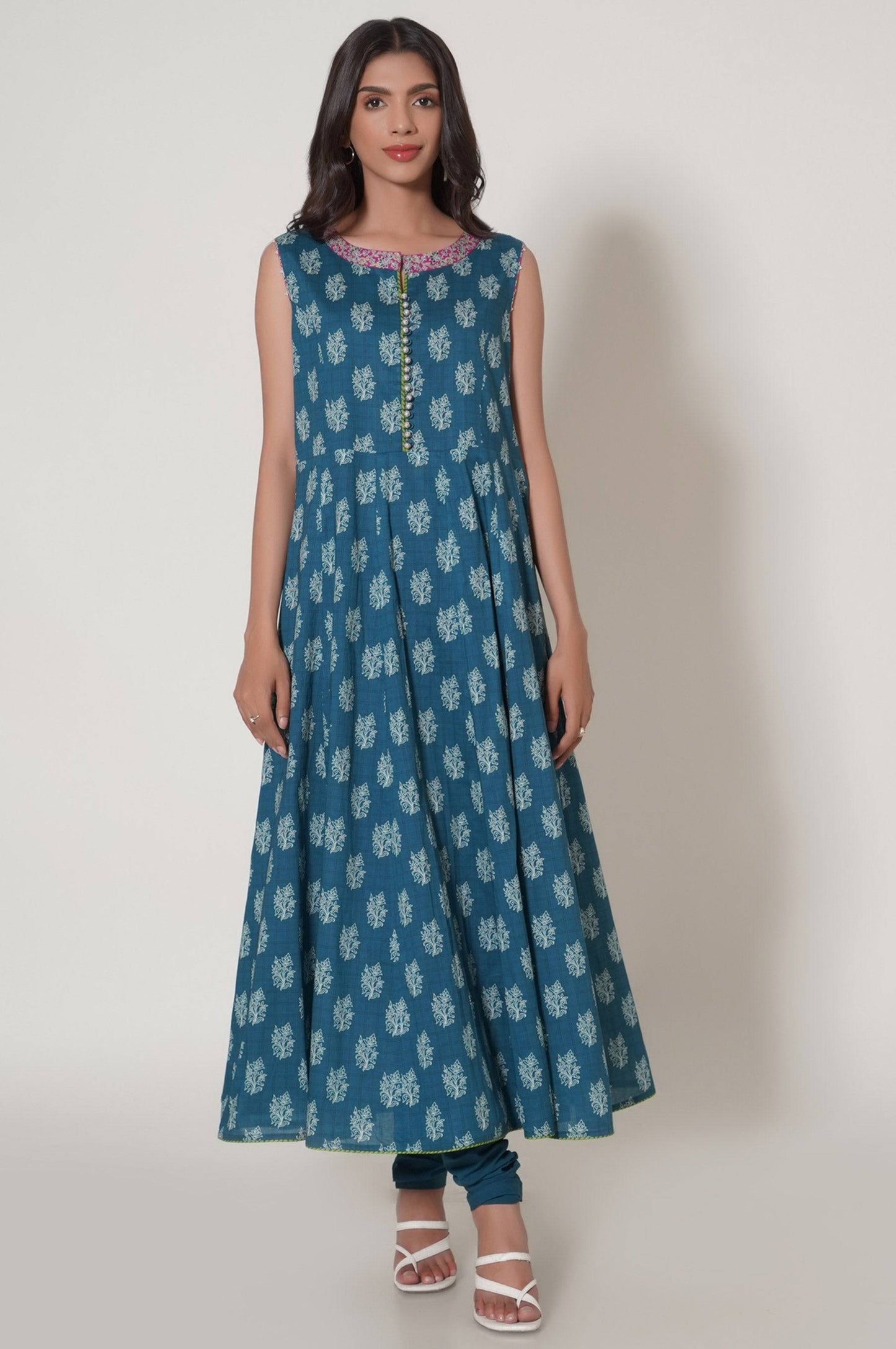 Zeen | Summer Collection 24 | 33621 - Pakistani Designer Dress - by Zeen | Type: Luxury - 100% Original at Saira Sultan