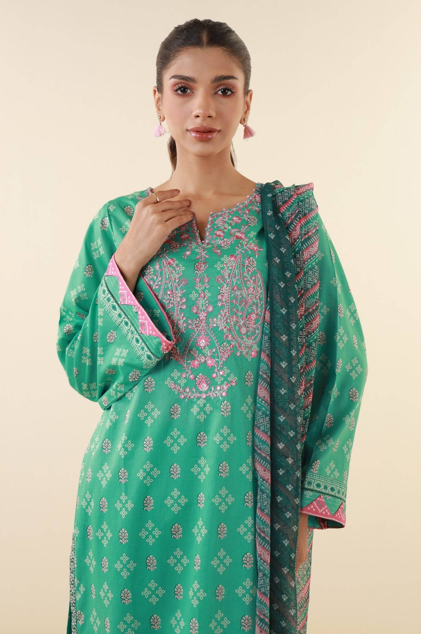 Zeen | Summer Collection 24 | 34210 - Pakistani Designer Dress - by Zeen | Type: Luxury - 100% Original at Saira Sultan