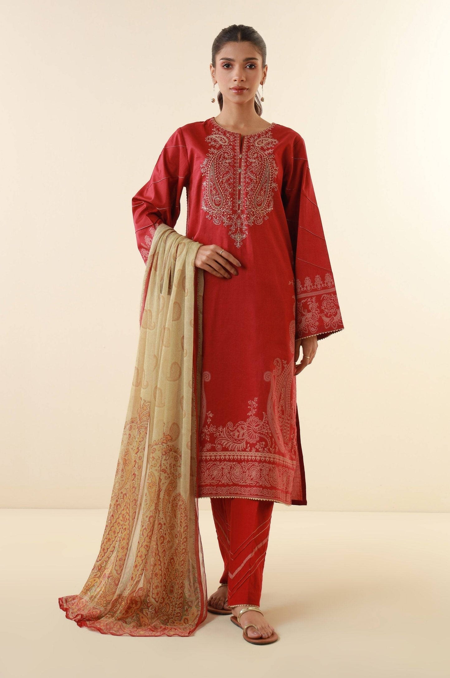 Zeen | Summer Collection 24 | 34211 - Pakistani Designer Dress - by Zeen | Type: Luxury - 100% Original at Saira Sultan