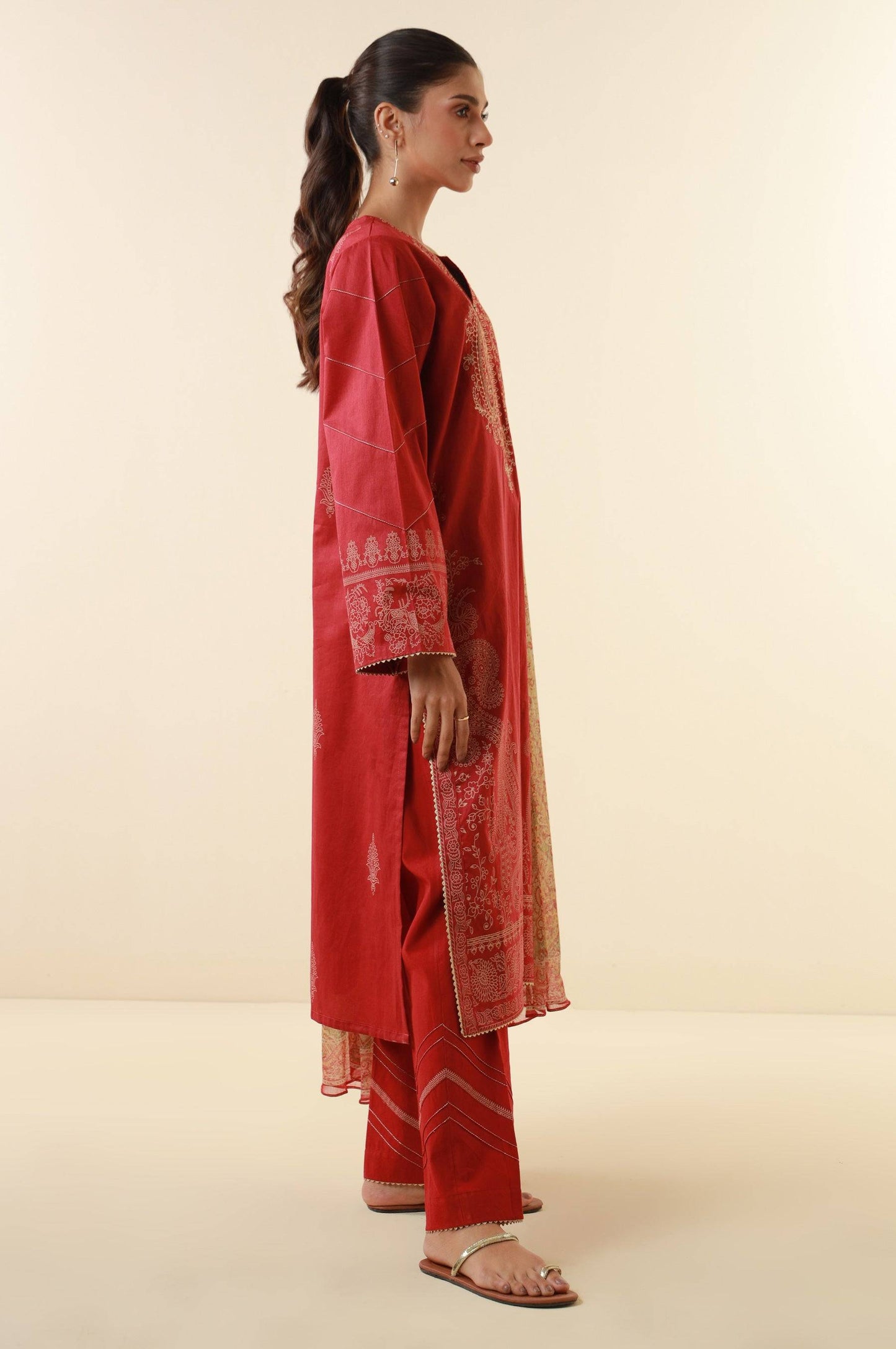 Zeen | Summer Collection 24 | 34211 - Pakistani Designer Dress - by Zeen | Type: Luxury - 100% Original at Saira Sultan