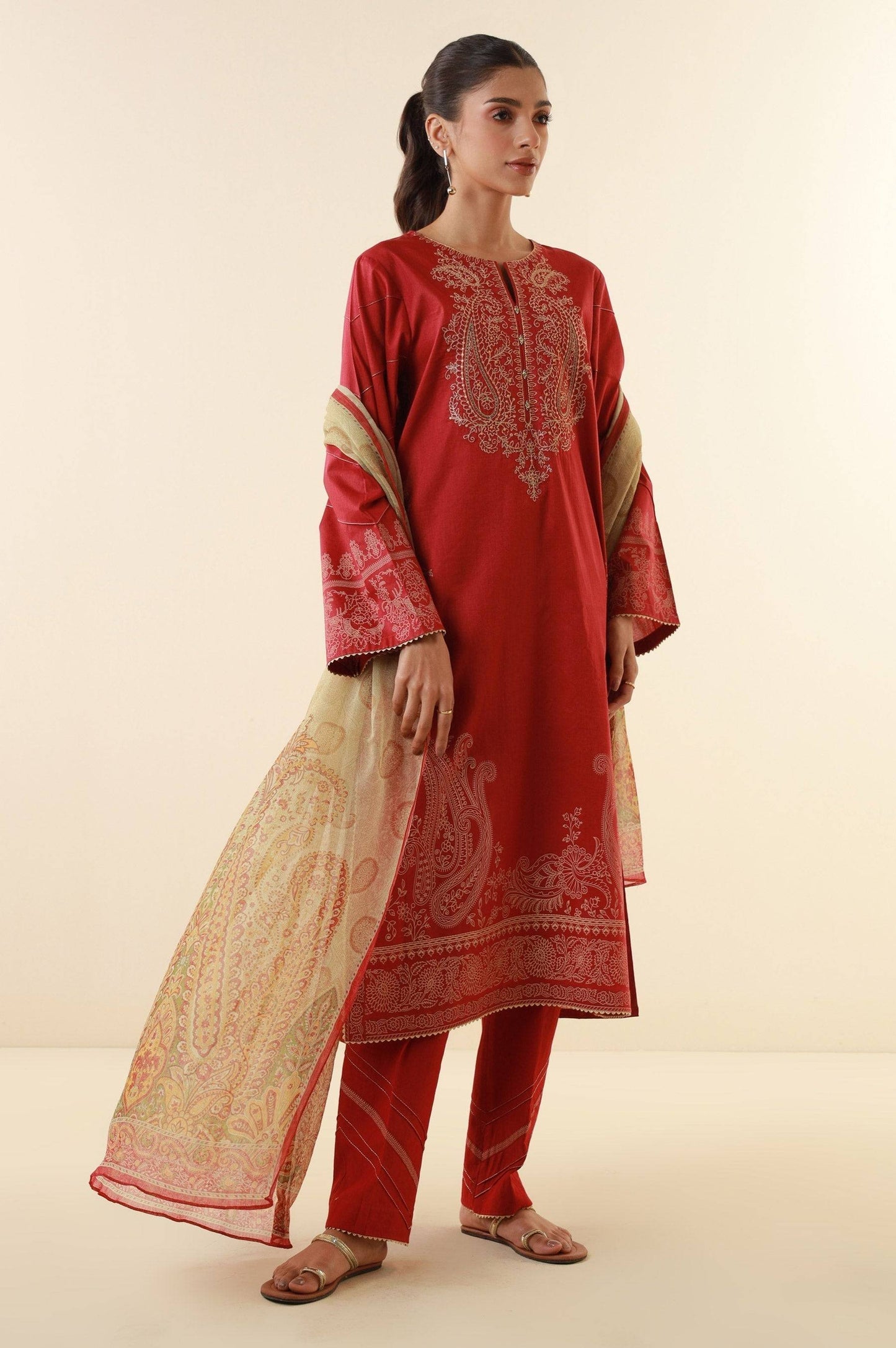 Zeen | Summer Collection 24 | 34211 - Pakistani Designer Dress - by Zeen | Type: Luxury - 100% Original at Saira Sultan