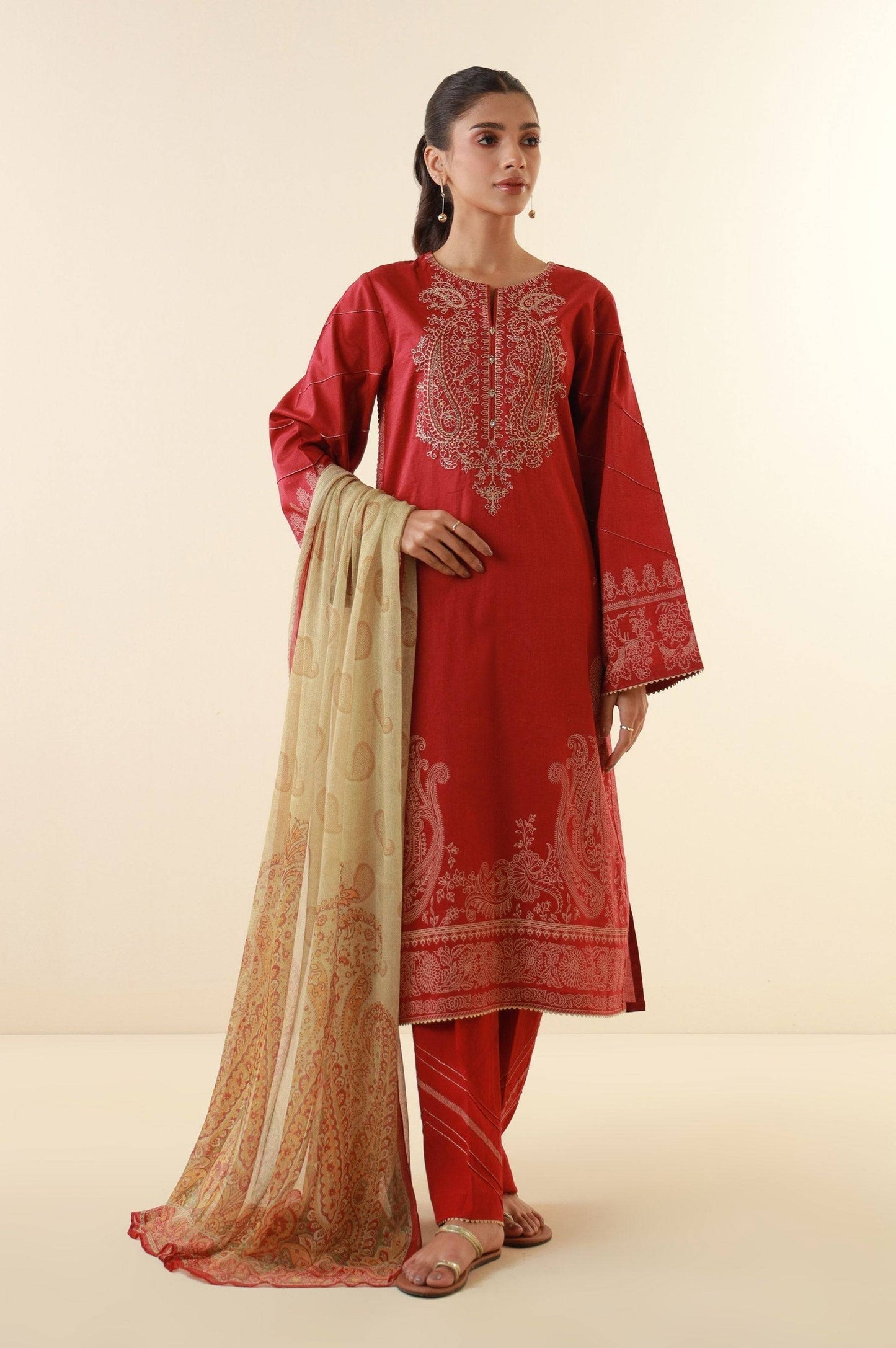 Zeen | Summer Collection 24 | 34211 - Pakistani Designer Dress - by Zeen | Type: Luxury - 100% Original at Saira Sultan
