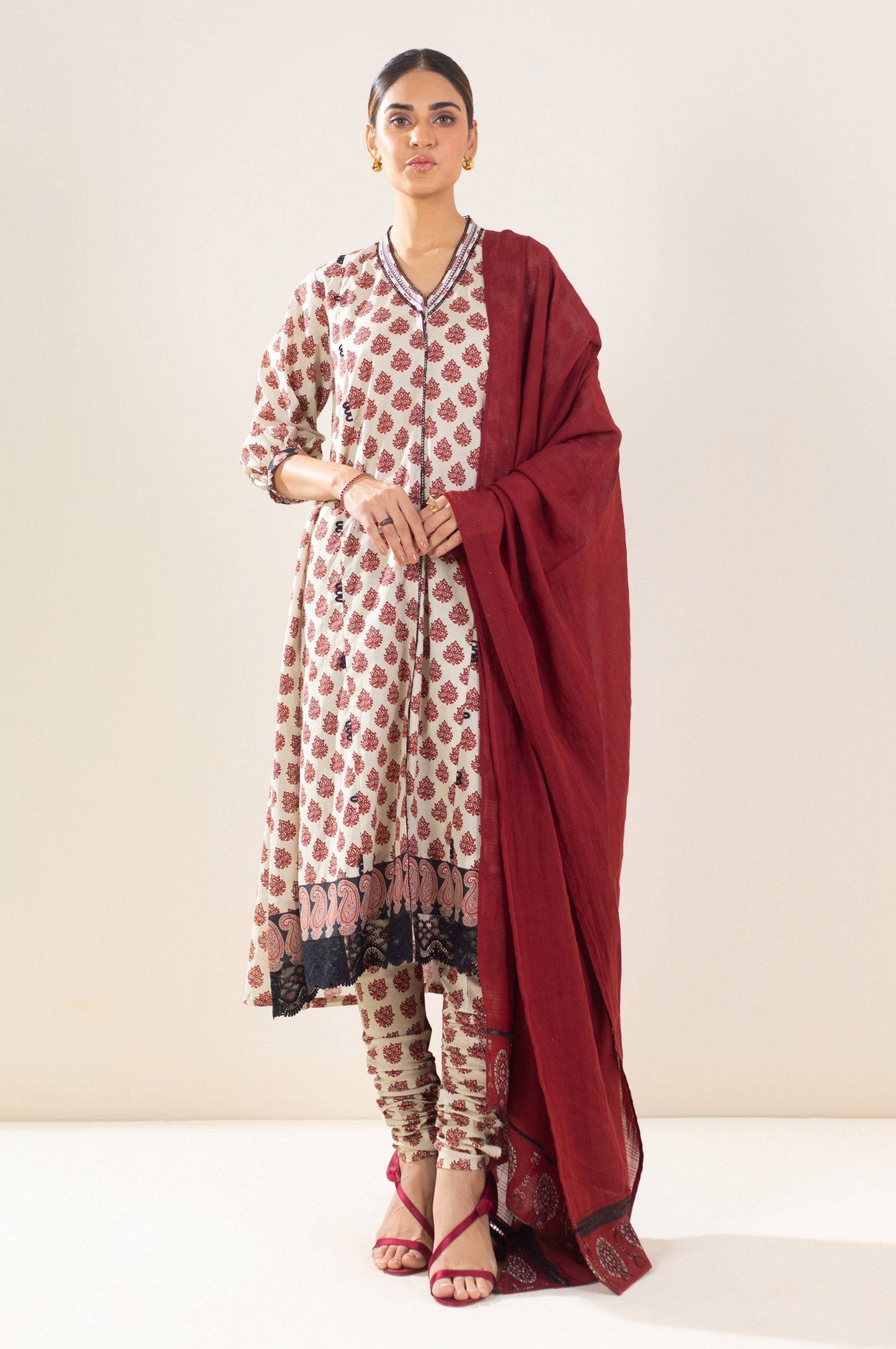 Zeen | Summer Collection 24 | 34214 - Pakistani Designer Dress - by Zeen | Type: Luxury - 100% Original at Saira Sultan