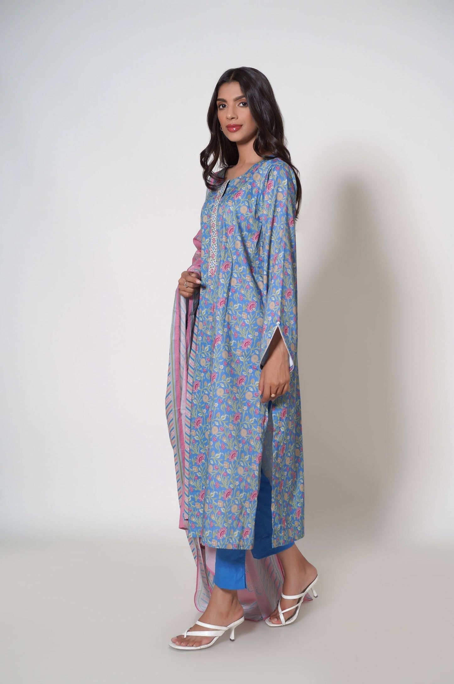 Zeen | Summer Collection 24 | 33627 - Pakistani Designer Dress - by Zeen | Type: Luxury - 100% Original at Saira Sultan