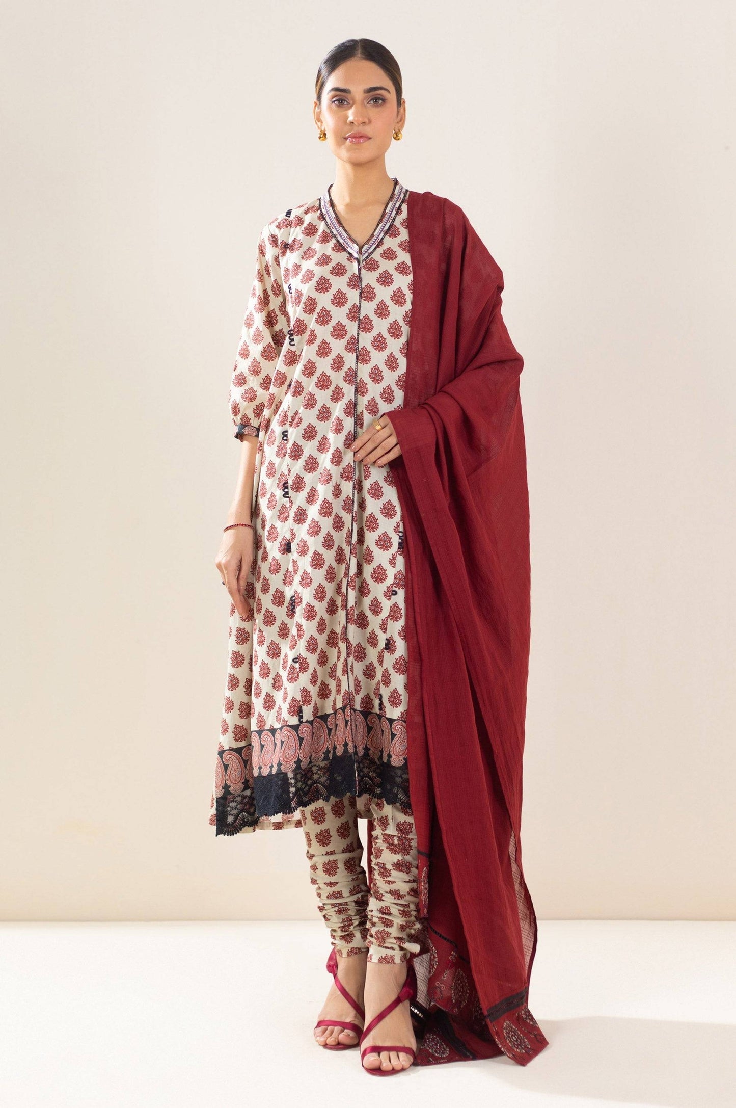 Zeen | Summer Collection 24 | 34214 - Pakistani Designer Dress - by Zeen | Type: Luxury - 100% Original at Saira Sultan