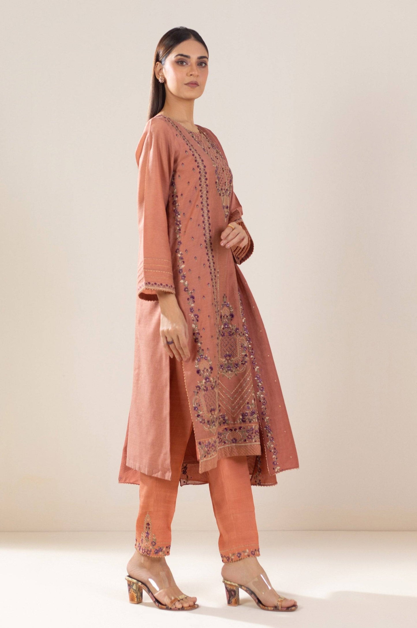Zeen | Summer Collection 24 | 33105 - Pakistani Designer Dress - by Zeen | Type: Luxury - 100% Original at Saira Sultan