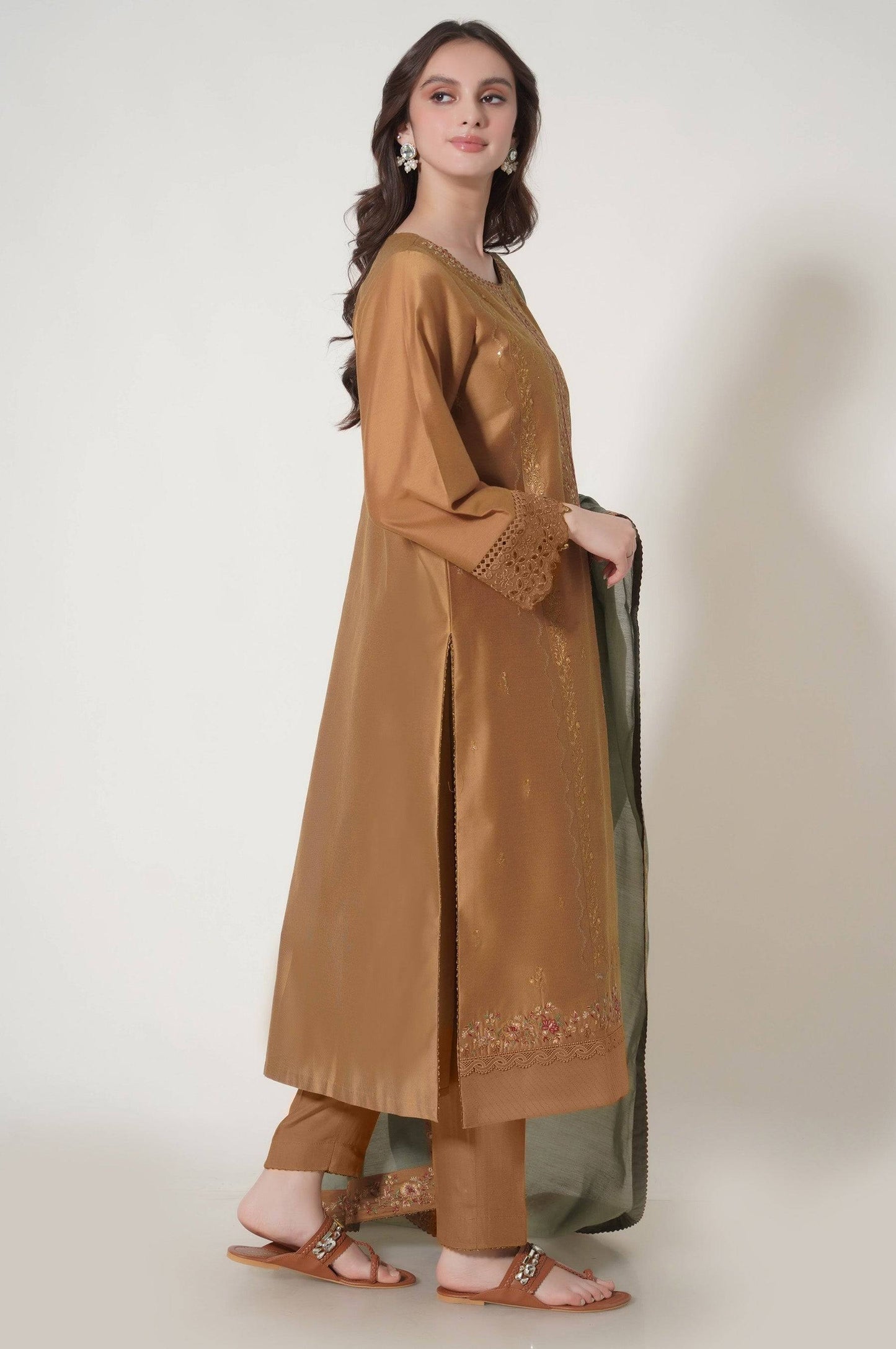 Zeen | Summer Collection 24 | 33302 - Pakistani Designer Dress - by Zeen | Type: Luxury - 100% Original at Saira Sultan
