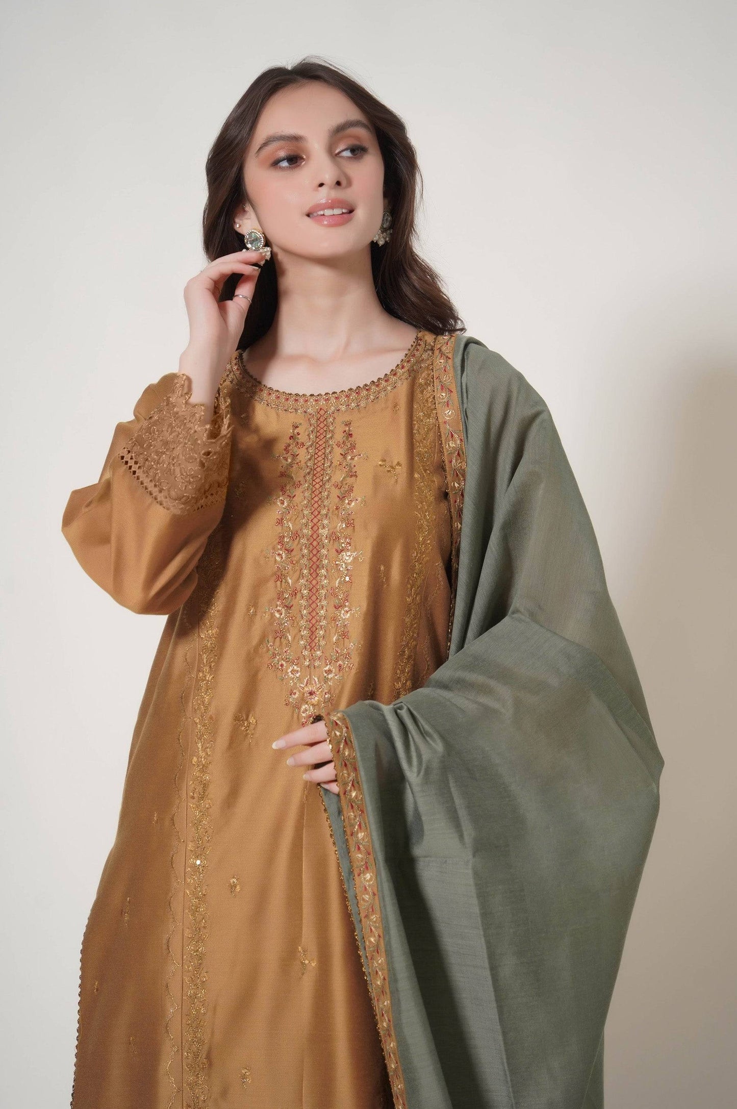 Zeen | Summer Collection 24 | 33302 - Pakistani Designer Dress - by Zeen | Type: Luxury - 100% Original at Saira Sultan