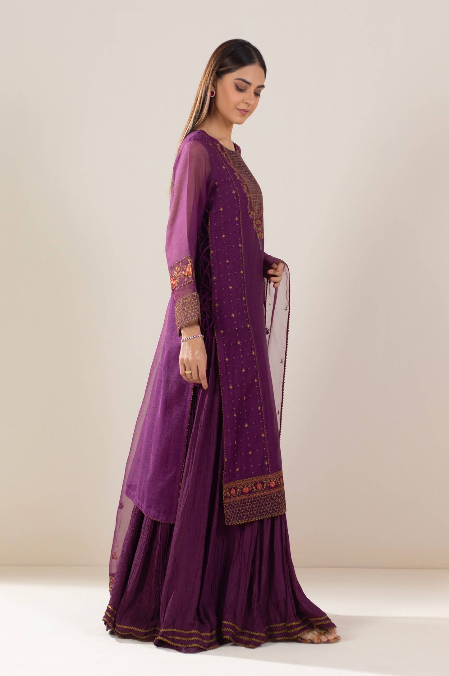 Zeen | Summer Collection 24 | 33307 - Pakistani Designer Dress - by Zeen | Type: Luxury - 100% Original at Saira Sultan