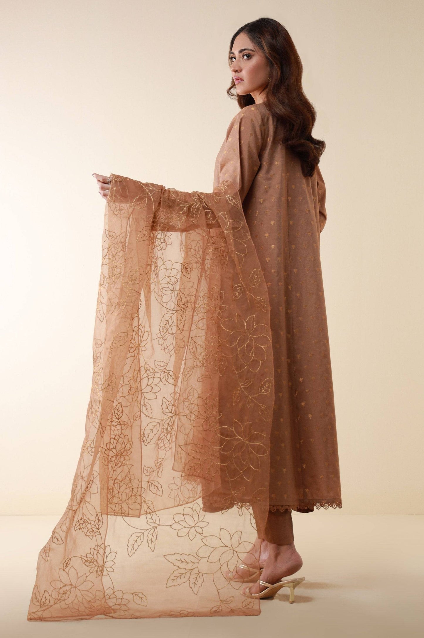 Zeen | Summer Collection 24 | 34106 - Pakistani Designer Dress - by Zeen | Type: Luxury - 100% Original at Saira Sultan