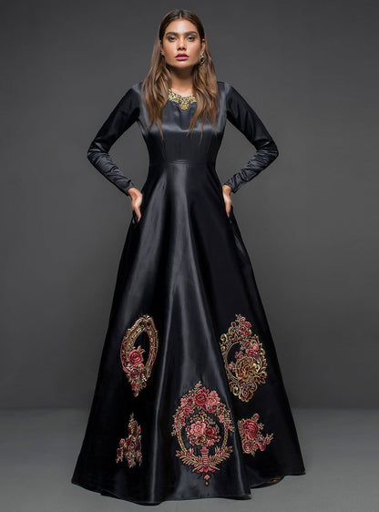 Zainab Chottani | Semi Formals | BLACK GOWN - D 04 - Pakistani Designer Dress - by Zainab Chottani | Type: Formal - 100% Original at Saira Sultan