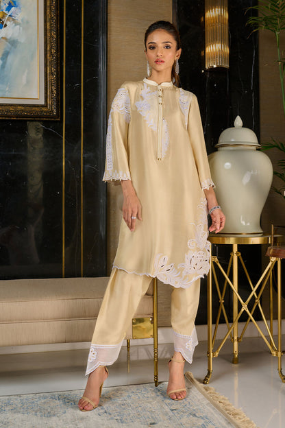 Wardha Saleem | Luxury Pret Traditional Wear | MYSTIQUE XS Ivory Pure Silk