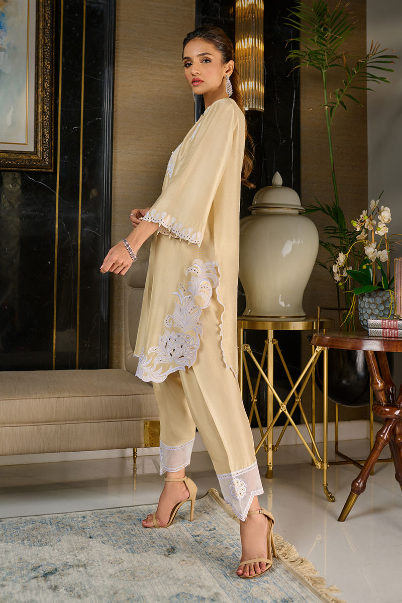 Wardha Saleem | Luxury Pret Traditional Wear | MYSTIQUE XL Ivory Pure Silk