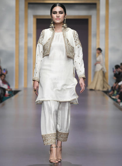 Zainab Chottani | Semi Formals | MEHRAB - Pakistani Designer Dress - by Zainab Chottani | Type: Formal - 100% Original at Saira Sultan