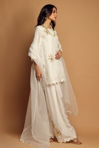 Wardha Saleem | Luxury Pret Traditional Wear | RIVIE RE (2PC) XL White Korean Raw Silk