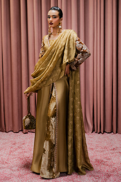 Haute Form | Rose Winter Plush | Heart of Gold XL Brown Velvet