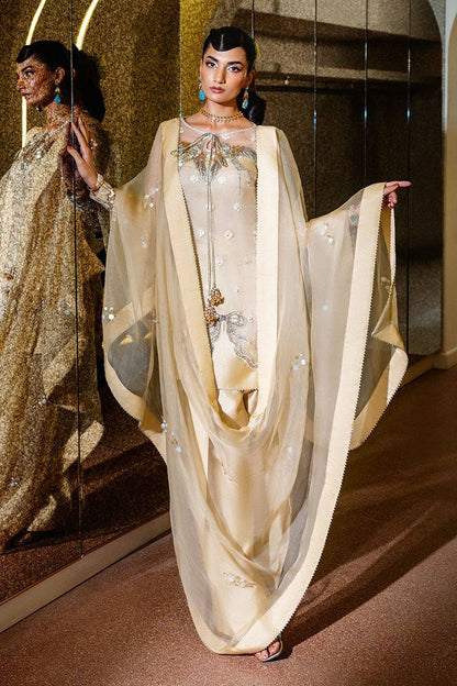Haute Form | Diva Formals | Bloomingdale - Pakistani Designer Dress - by Haute Form | Type: Ladies Clothes - 100% Original at Saira Sultan