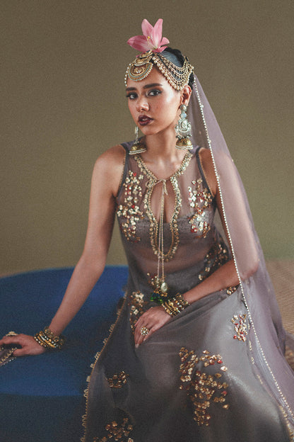 Haute Form I Dastaan Luxury Formals I Chamkeeli - Pakistani Designer Dress - by Haute Form - Type : Ladies Clothes - 100% Original at Saira Sultan
