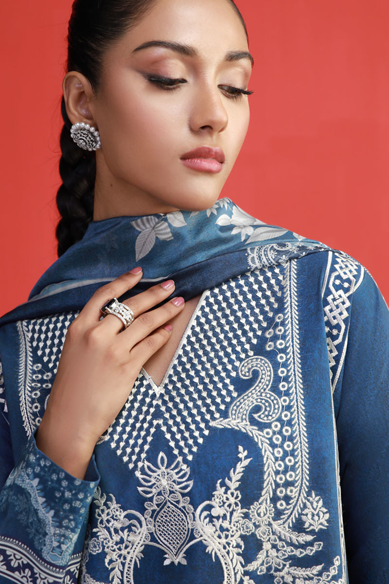 Shamaeel Ansari | Gulrang Lawn | Gulrang-03 - Pakistani Designer Dress - by Shamaeel Ansari - Type : Ladies Clothes - 100% Original at Saira Sultan