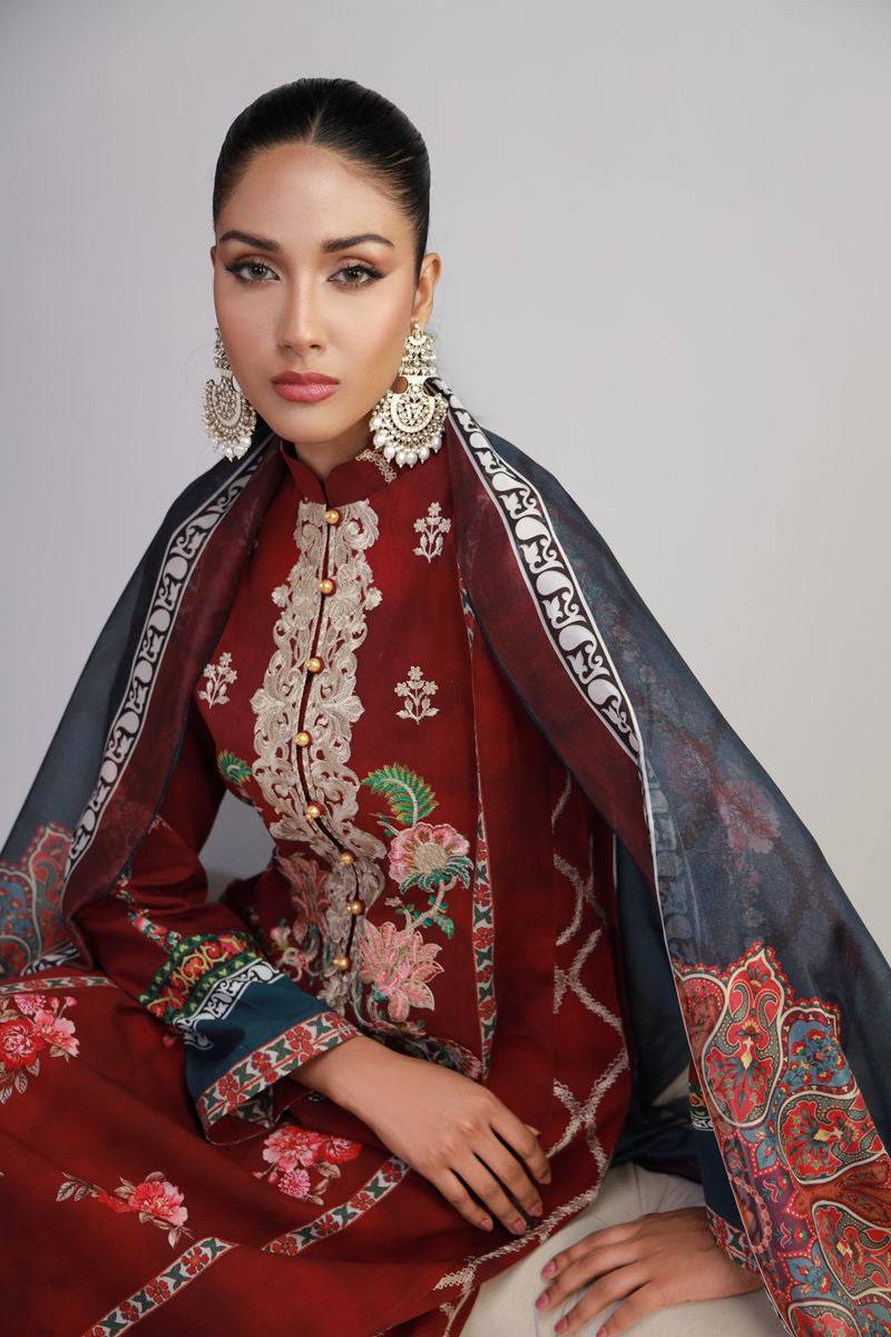 Shamaeel Ansari | Gulrang Lawn | Gulrang-07 - Pakistani Designer Dress - by Shamaeel Ansari - Type : Ladies Clothes - 100% Original at Saira Sultan