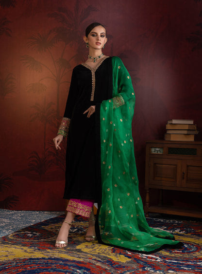 Zainab Chottani | Semi Formals | YAREEN - Pakistani Designer Dress - by Zainab Chottani | Type: Formal - 100% Original at Saira Sultan