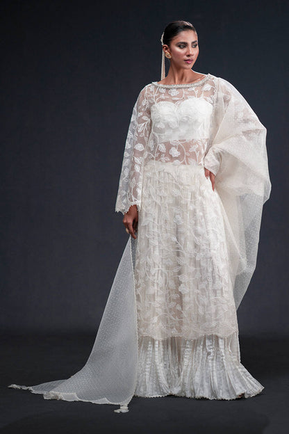 MNR | Chai Coffee Luxury Pret | Dream XS White