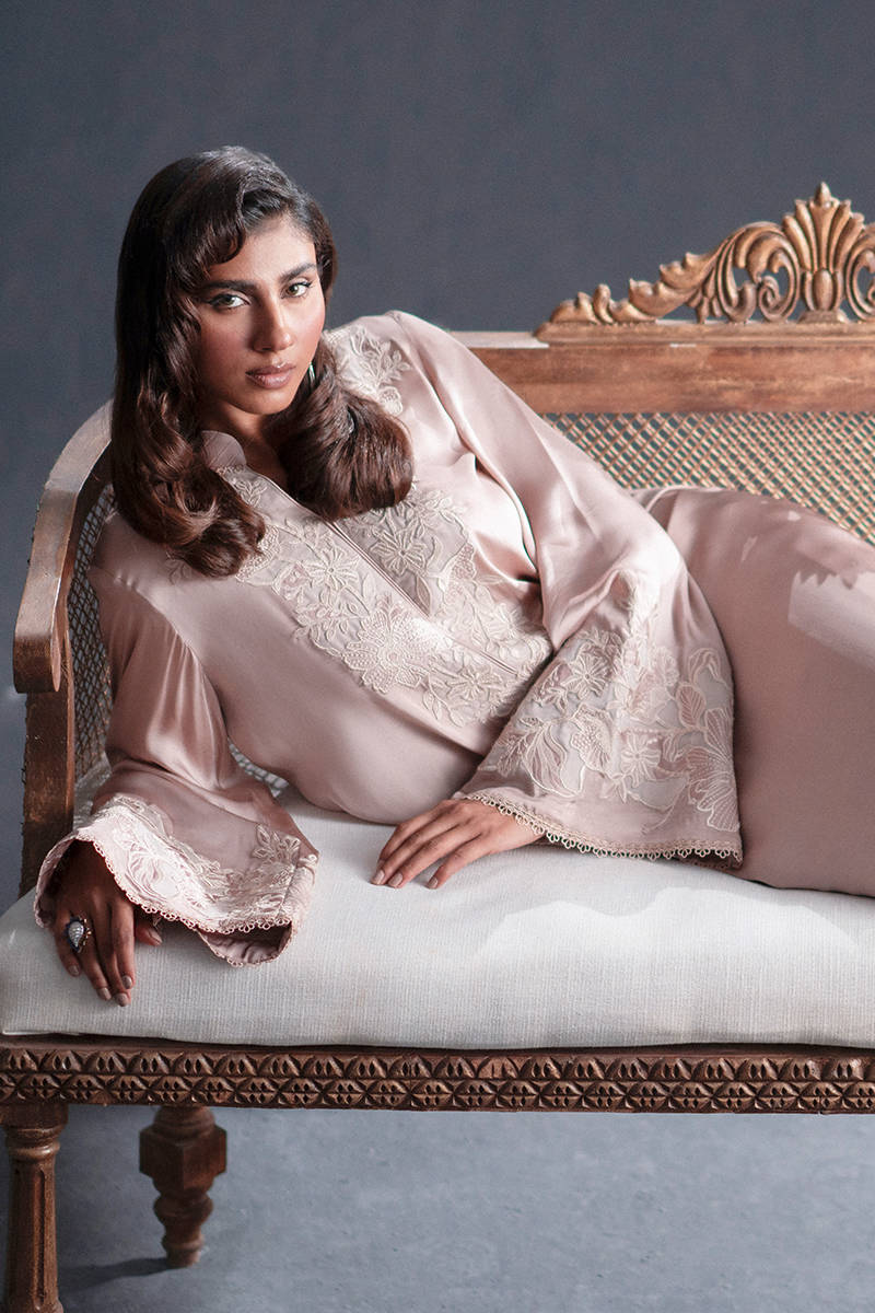 MNR | Chai Coffee Luxury Pret | Tea Rose M Tea Pink Pure Satin Silk