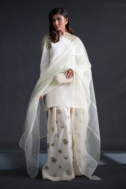 MNR | Chai Coffee Luxury Pret | Mint To Be XS White
