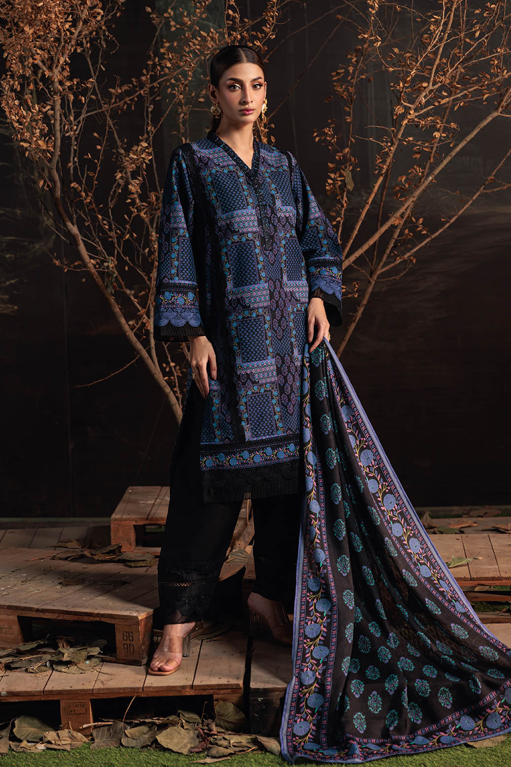 Bonanza Satrangi | Midnight Sail 3 Pc (2W24P3P149) Black