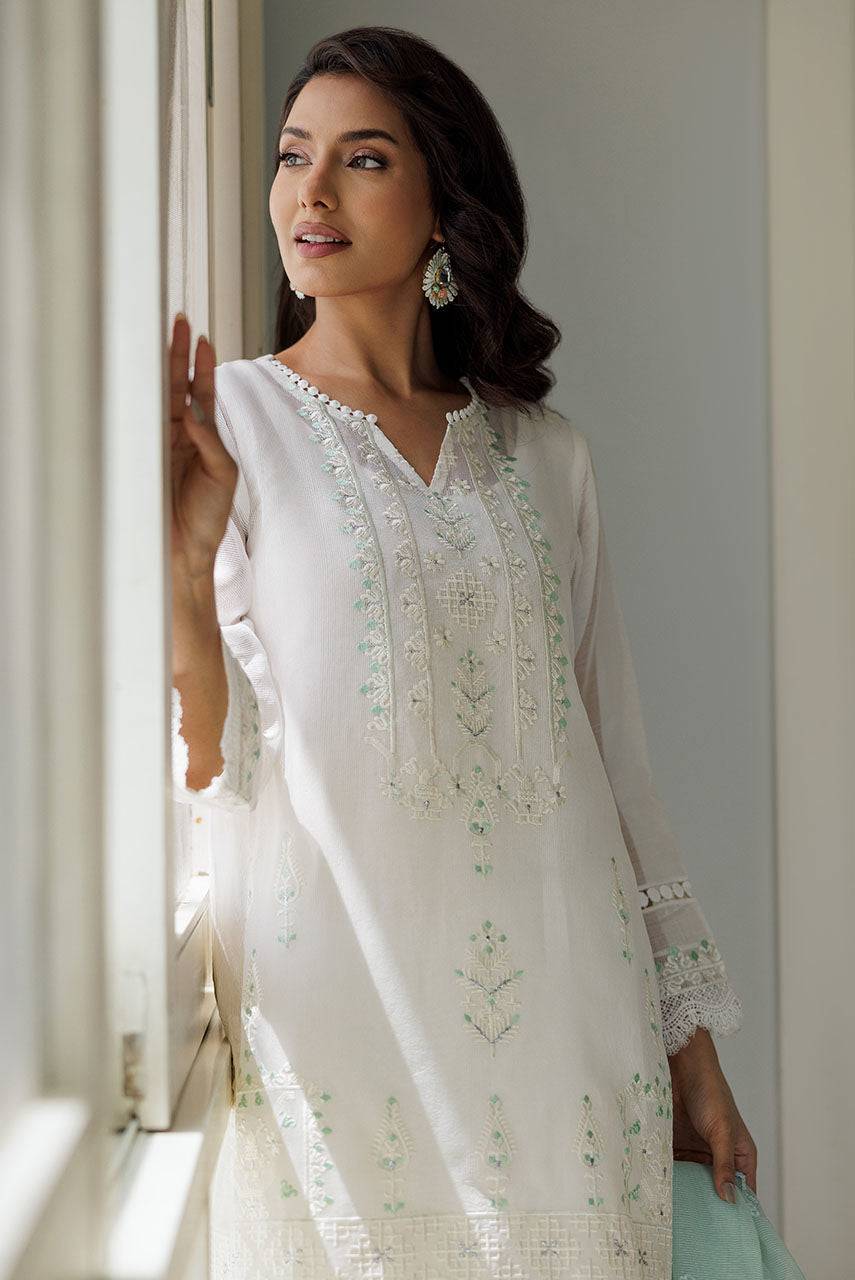 Deepak Perwani | Summer Festive 25 | Lilla 1 - Pakistani Designer Dress - by Deepak Perwani | Type: Ladies Clothes - 100% Original at Saira Sultan