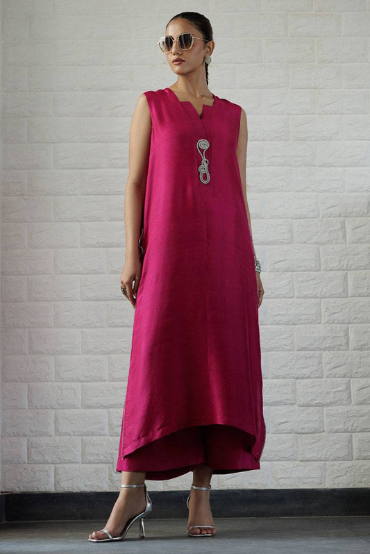 Deepak Perwani | Summer Festive 25 | Berry - Pakistani Designer Dress - by Deepak Perwani | Type: Ladies Clothes - 100% Original at Saira Sultan