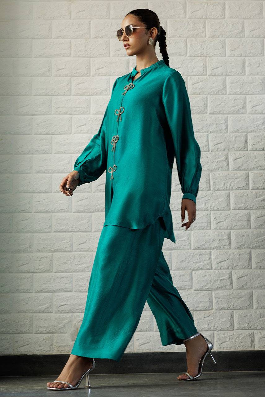 Deepak Perwani | Summer Festive 25 | Emerald - Pakistani Designer Dress - by Deepak Perwani | Type: Ladies Clothes - 100% Original at Saira Sultan