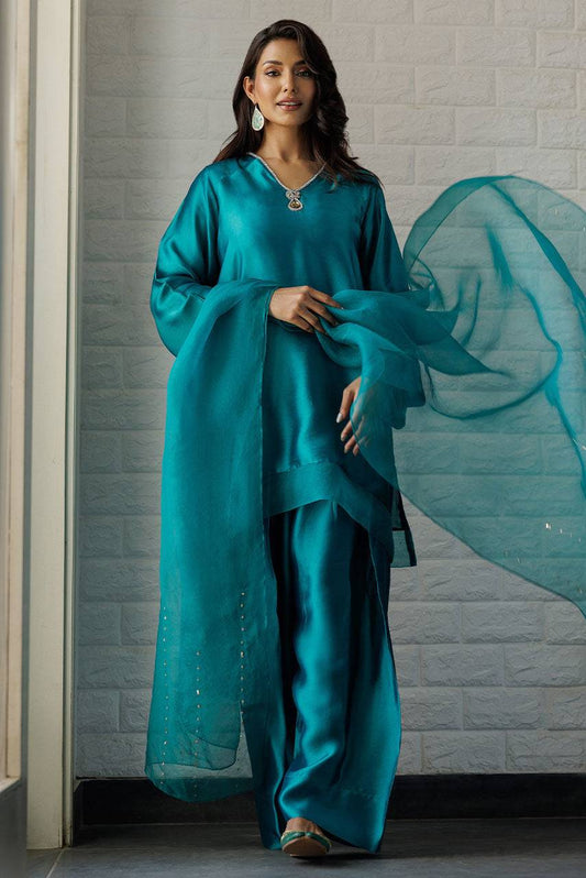 Deepak Perwani | Summer Festive 25 | Kut354 - Pakistani Designer Dress - by Deepak Perwani | Type: Ladies Clothes - 100% Original at Saira Sultan