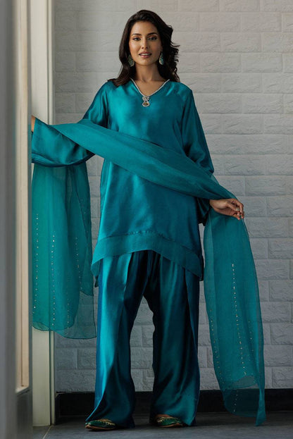 Deepak Perwani | Summer Festive 25 | Kut354 - Pakistani Designer Dress - by Deepak Perwani | Type: Ladies Clothes - 100% Original at Saira Sultan