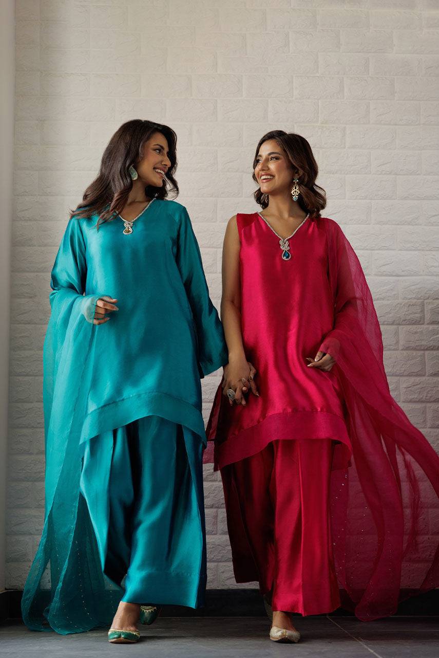Deepak Perwani | Summer Festive 25 | Kut354 - Pakistani Designer Dress - by Deepak Perwani | Type: Ladies Clothes - 100% Original at Saira Sultan
