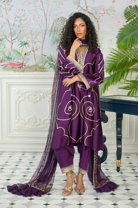 Annus Abrar | Sehr Eid Luxe | Izali Aubergine XS Dark Purple Pure Silk
