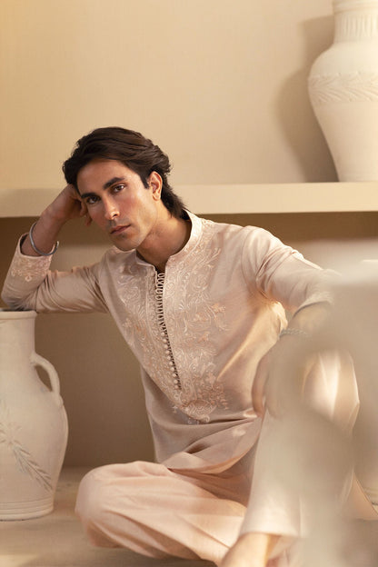 Annus Abrar | Eid Elemental Festive | Mahboud L Powder Peach Cotton Net