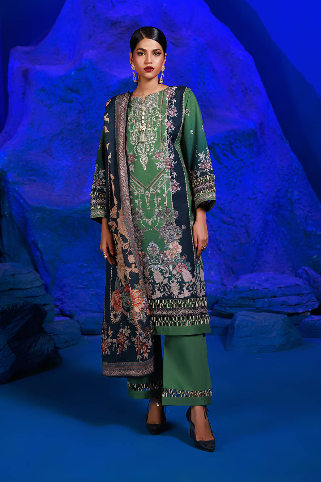 Bonanza Satrangi | Grass Land 3 Pc (2W24P3P264) Green