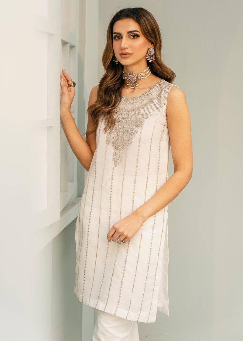 Daud Abbas | Formals Collection | Amina - Pakistani Designer Dress - by Daud Abbas | Type: Formal - 100% Original at Saira Sultan
