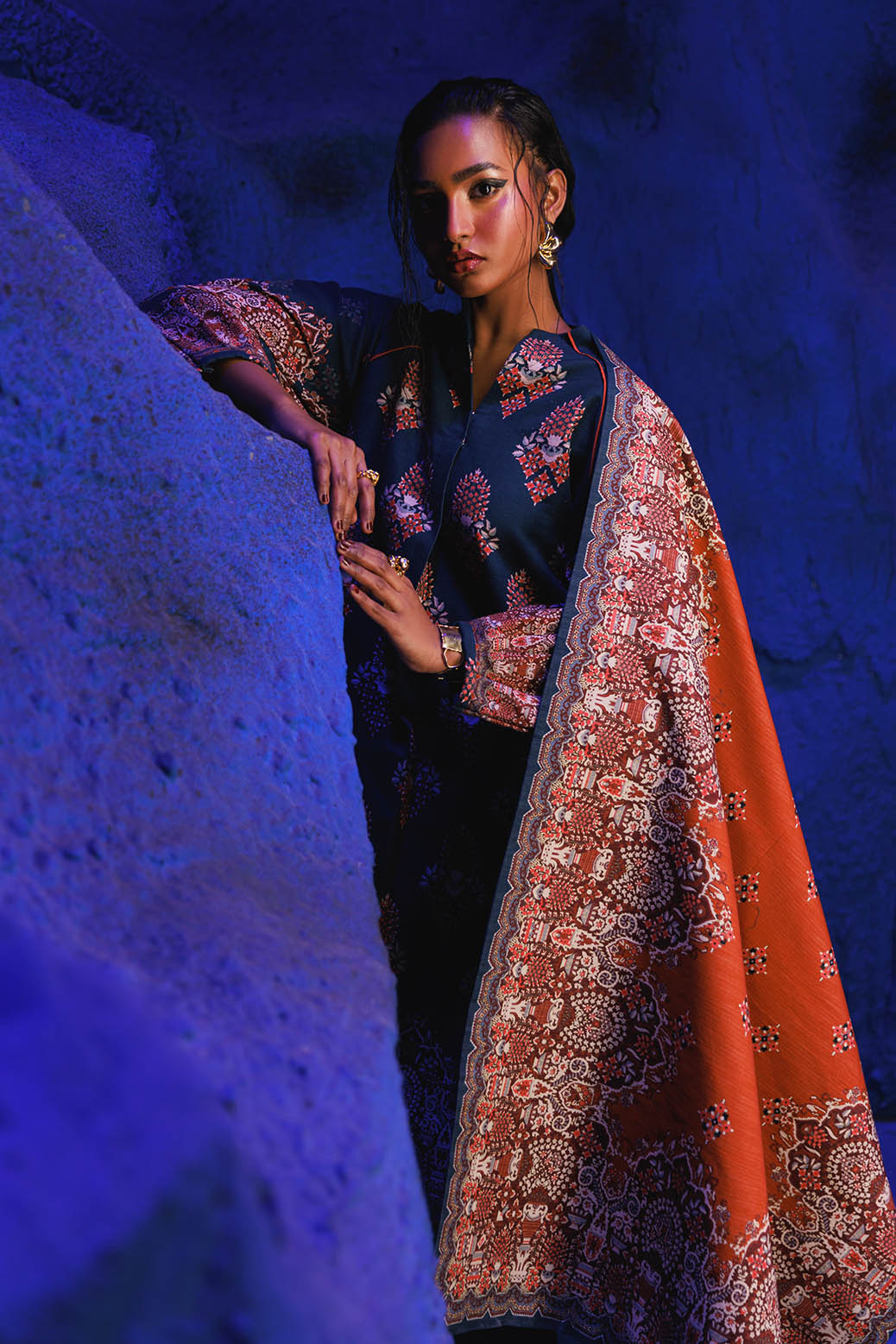 Bonanza Satrangi | Moonlit Ocean 3 Pc (1W24P3P239)