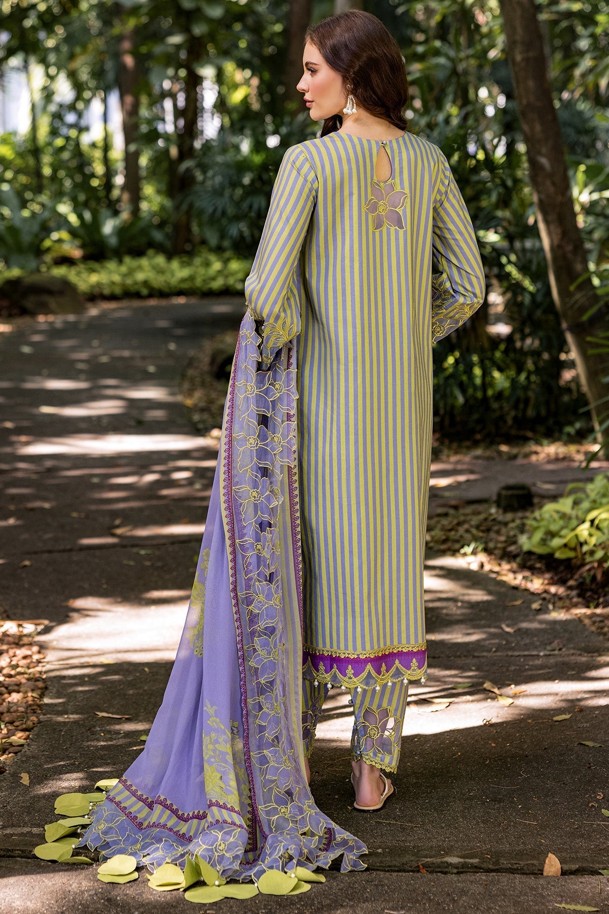Charizma | Naranji Lawn | CN5-02 S Light Lavender Lawn