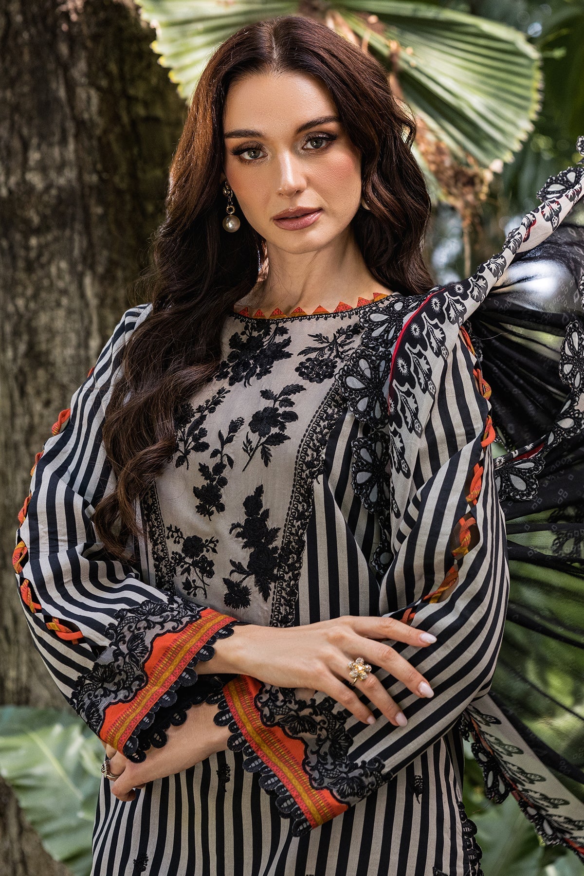 Charizma | Naranji Lawn | CN5-03 M Black Lawn