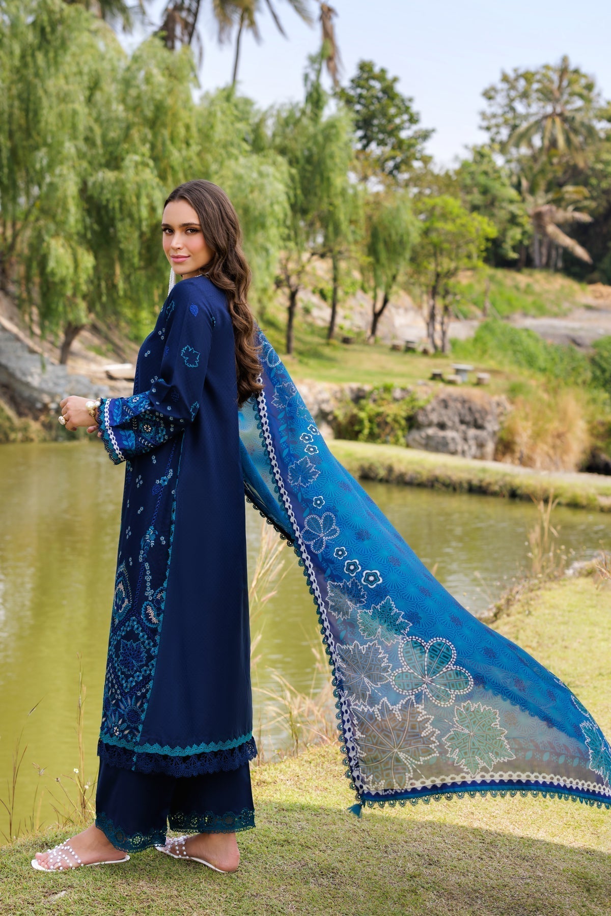 Xenia Formals | Luxury Lawn 25 | MURCIA XL Deep Blue Lawn